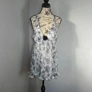 SASSY, sexy underwire nightiy.  Size L, no panties.